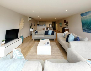 Waters Edge Apartment, Rye